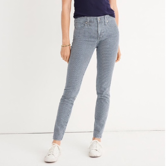 Madewell Pants - 9'' Mid-Rise Skinny Jeans in Piper Stripe